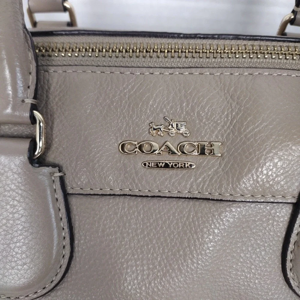 COACH F36672 Bennett Satchel Taupe Tan Pebble Leather Hand Bag Medium